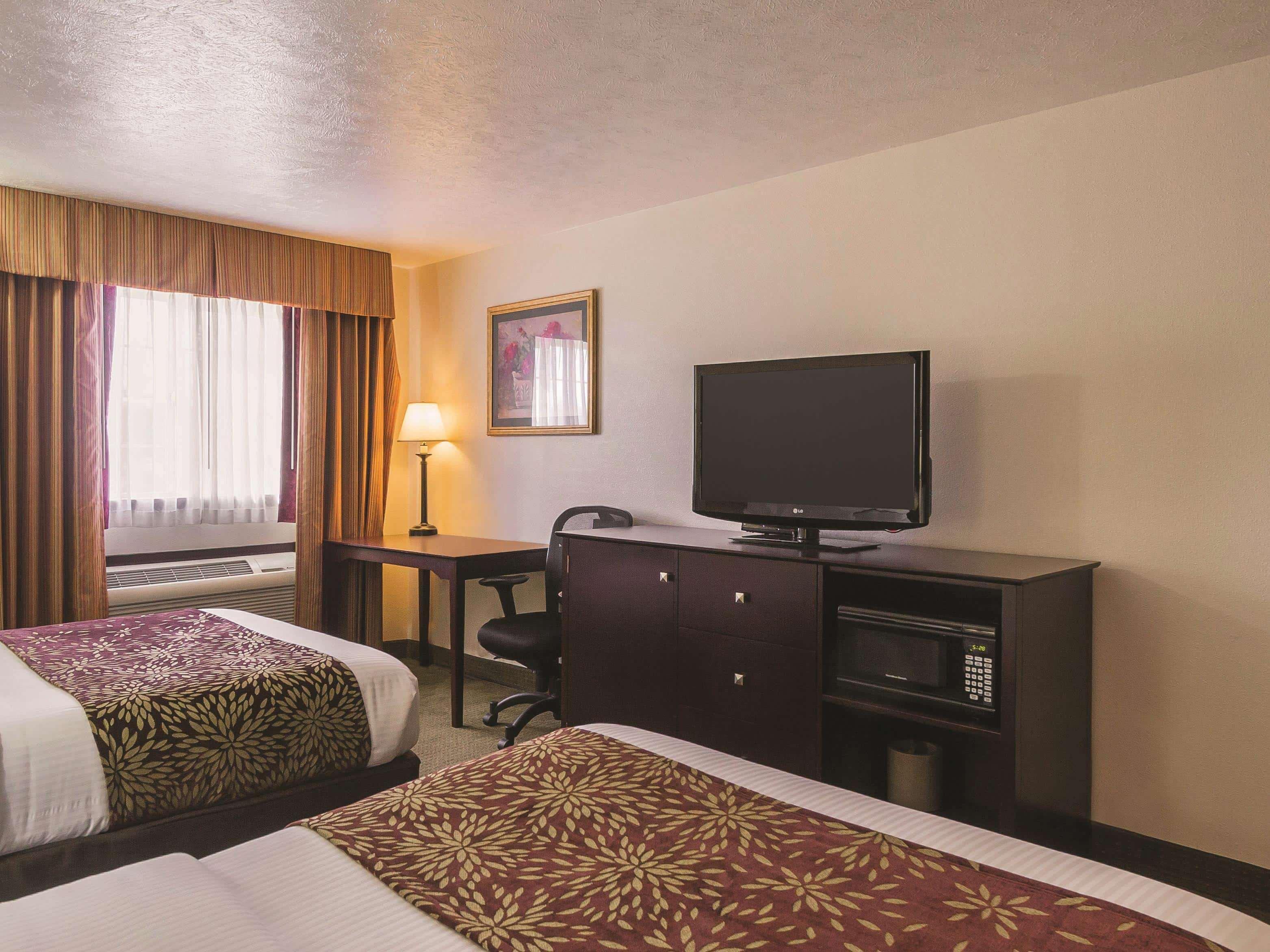Hotel La Quinta By Wyndham Woodburn Exterior foto